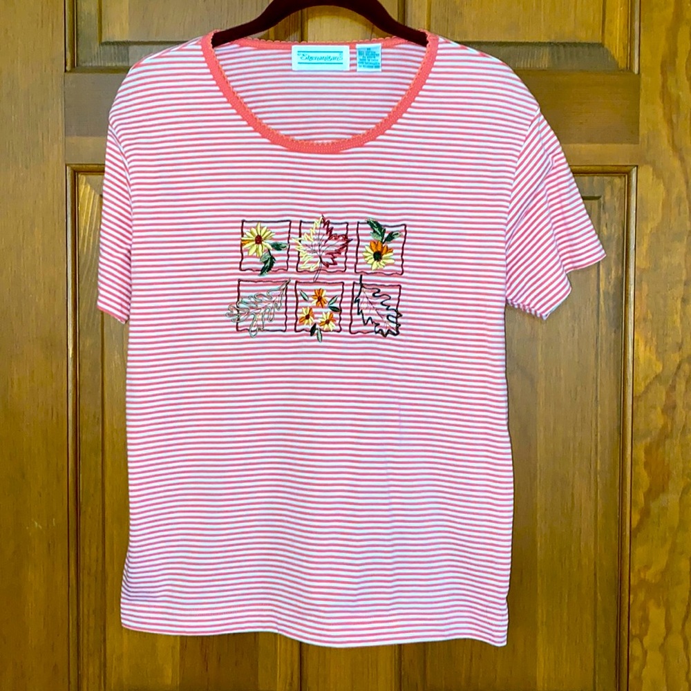 Shenanigans short sleeve size medium